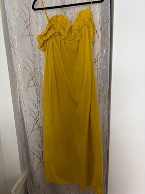 H&M Mustard Yellow Strapless Ruffle Midi Dress
